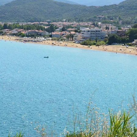 Luxury Vacations בית נופש *